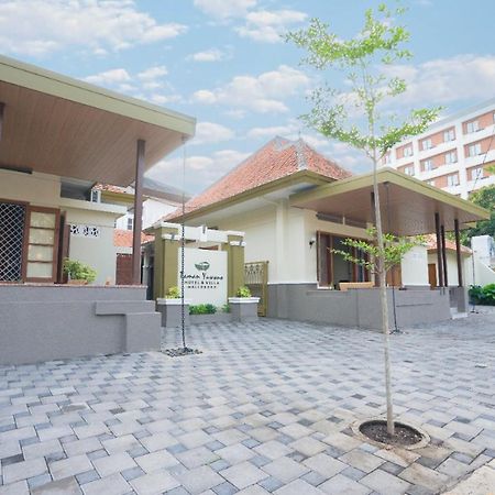 Yuwono Hotel & Villa Malioboro Джок'якарта Екстер'єр фото